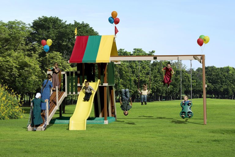 PlayMor Poly Golden Retreat Swing Set